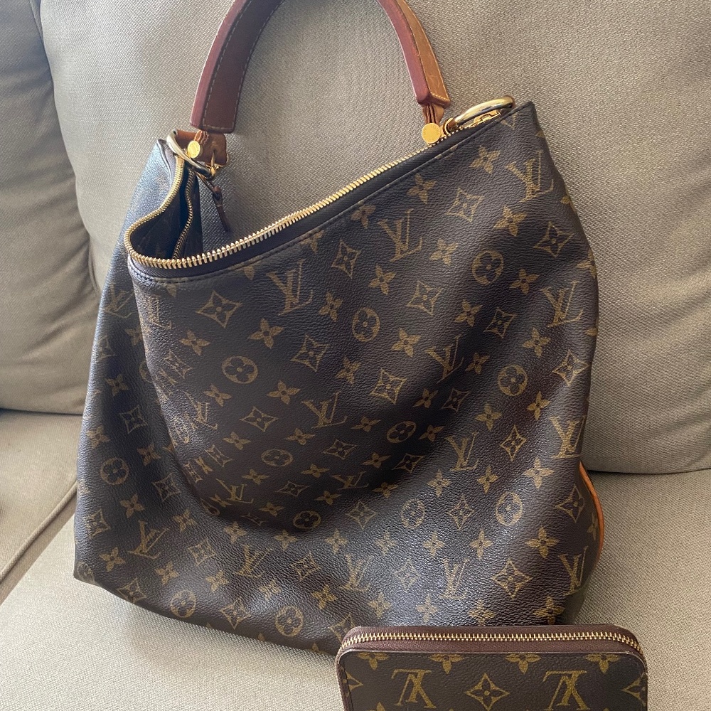Vintage Louis Vuitton purse